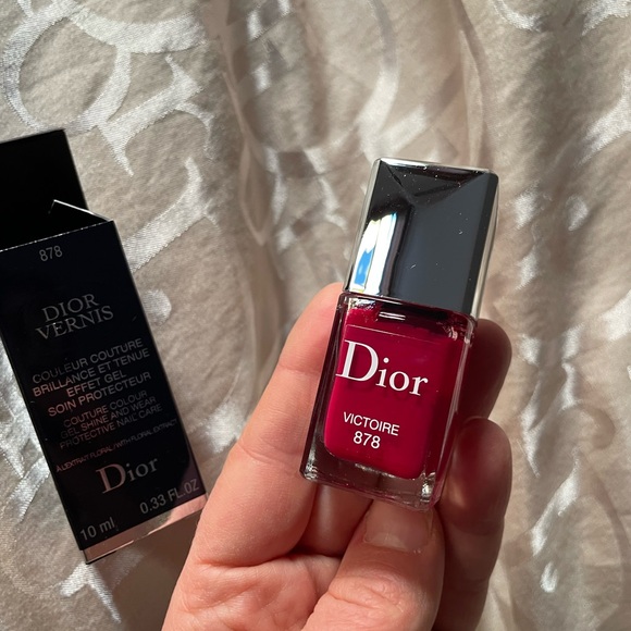 Dior Other - Dior Vernis Victoire 878 Nail Polish